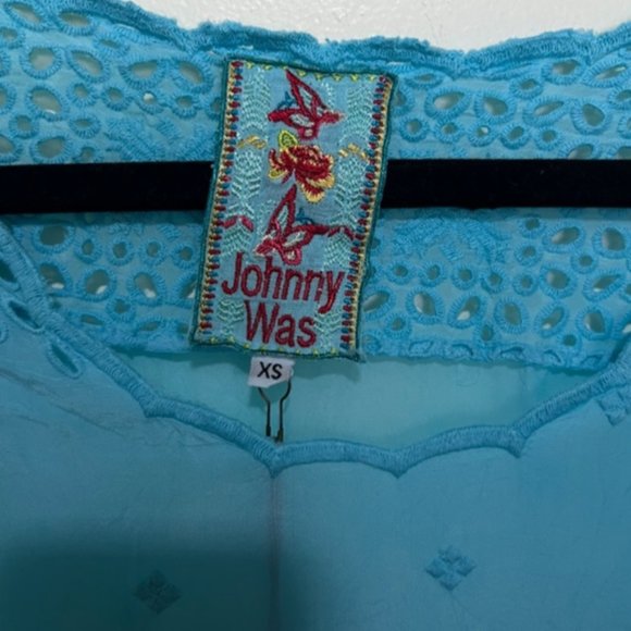 Johnny Was Darla Tunic Style C25518 Size XS in Clear Sky Color - Picture 4 of 7